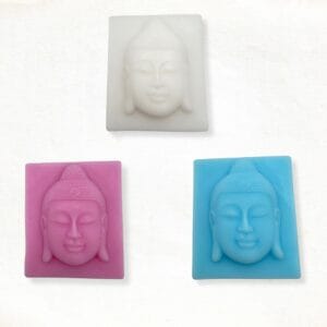 Boeddha vierkant zeepje in wit, blauw en roze