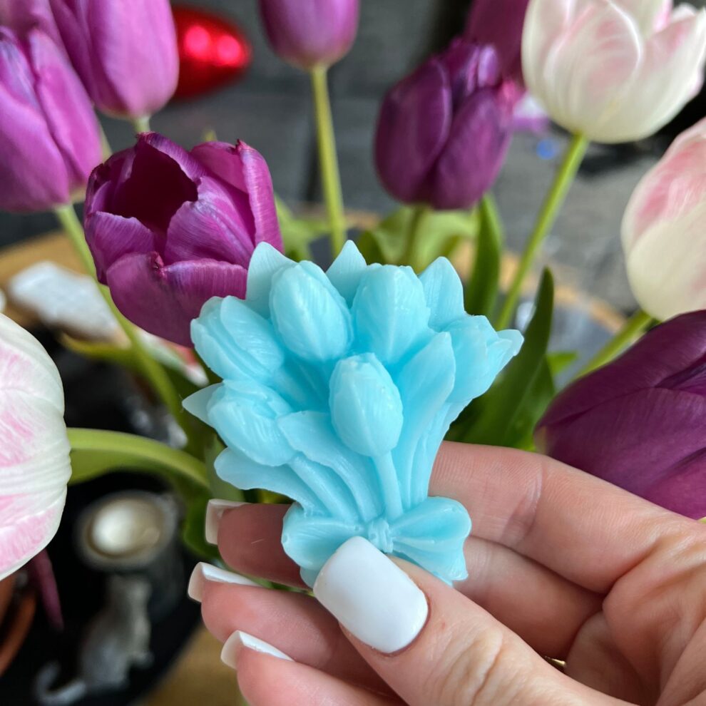 Bos tulpen zeepje in blauw