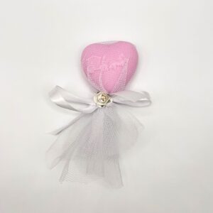 Hart met trouwkoets zeepje in tule