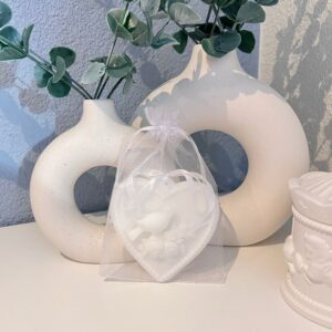 Hart met vogel zeepje in een wit organza zakje