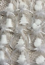 Kerstfiguur zeepje in wit
