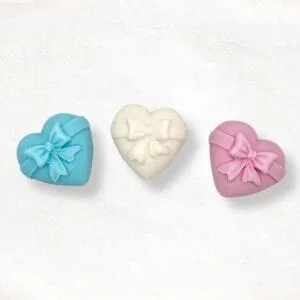 Hart met grote strik zeepje