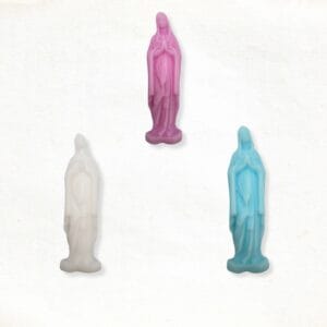 Maria zeepje in wit, roze en blauw