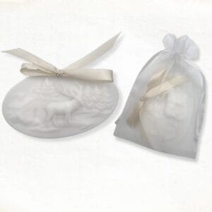 Oval with reindeer soap in white