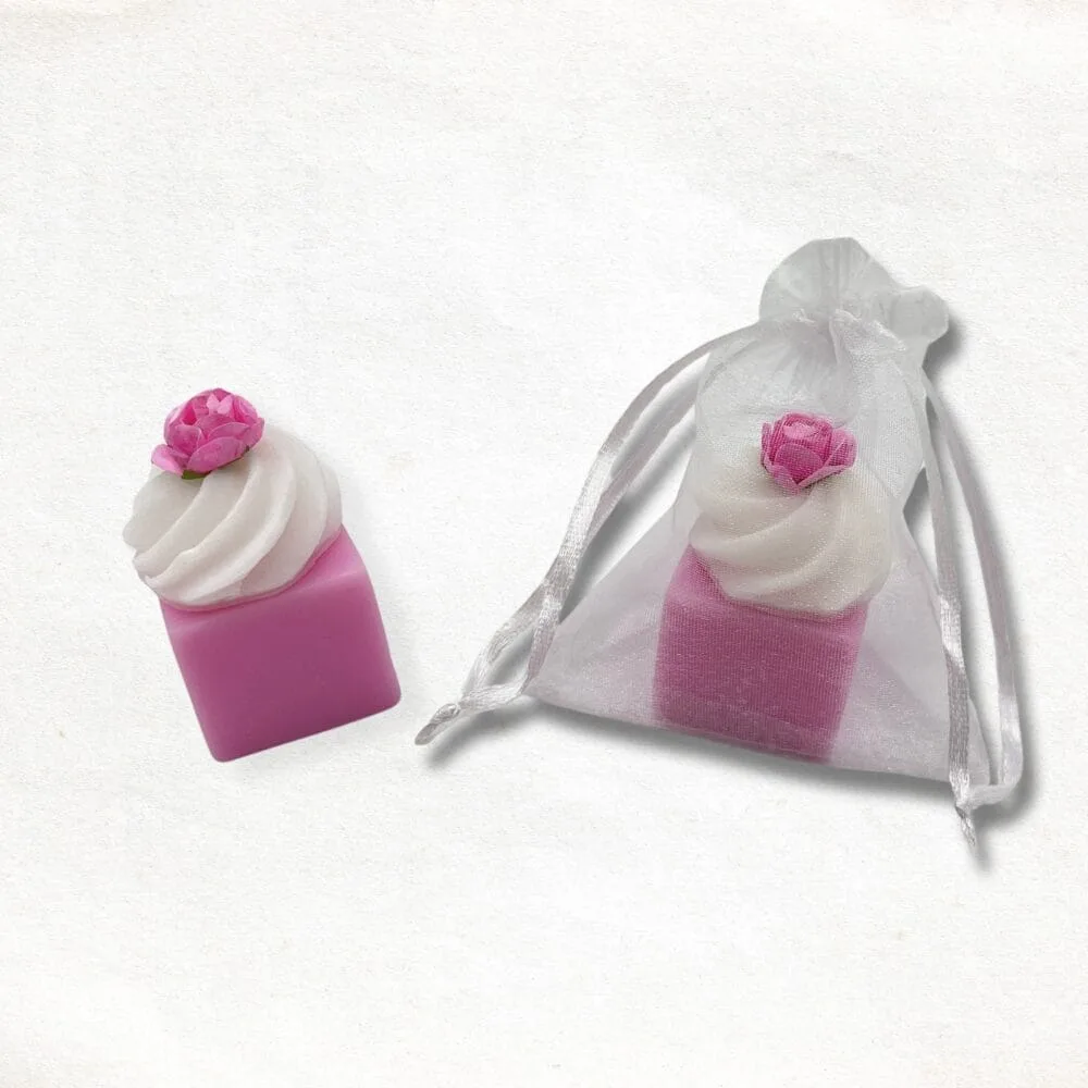 Petit four zeepje in roze