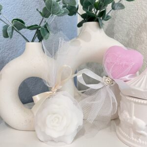 Roos XL zeepje in wit