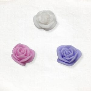 Roos zeepje in wit roze en lilla