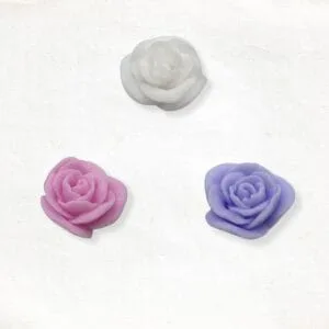 Roos zeepje in wit roze en lilla