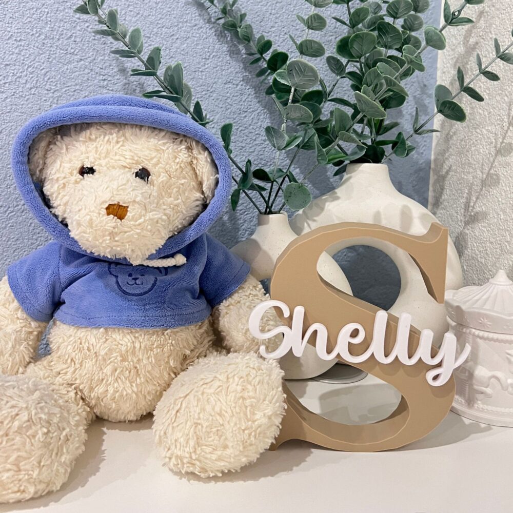 3D Name sign with letter Shelly in beige